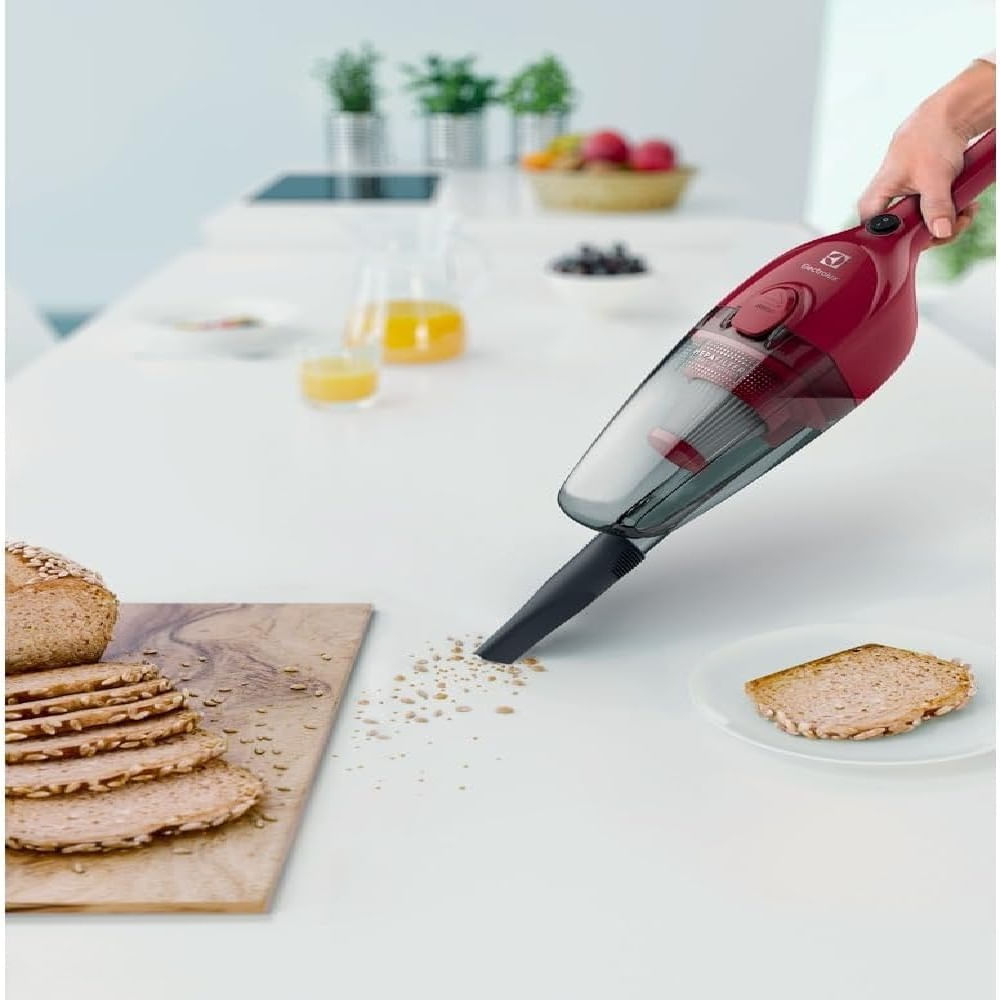 Aspirador de Pó Vertical Electrolux 2 em 1 Vermelho STK13 – 220 Volts - Image 2