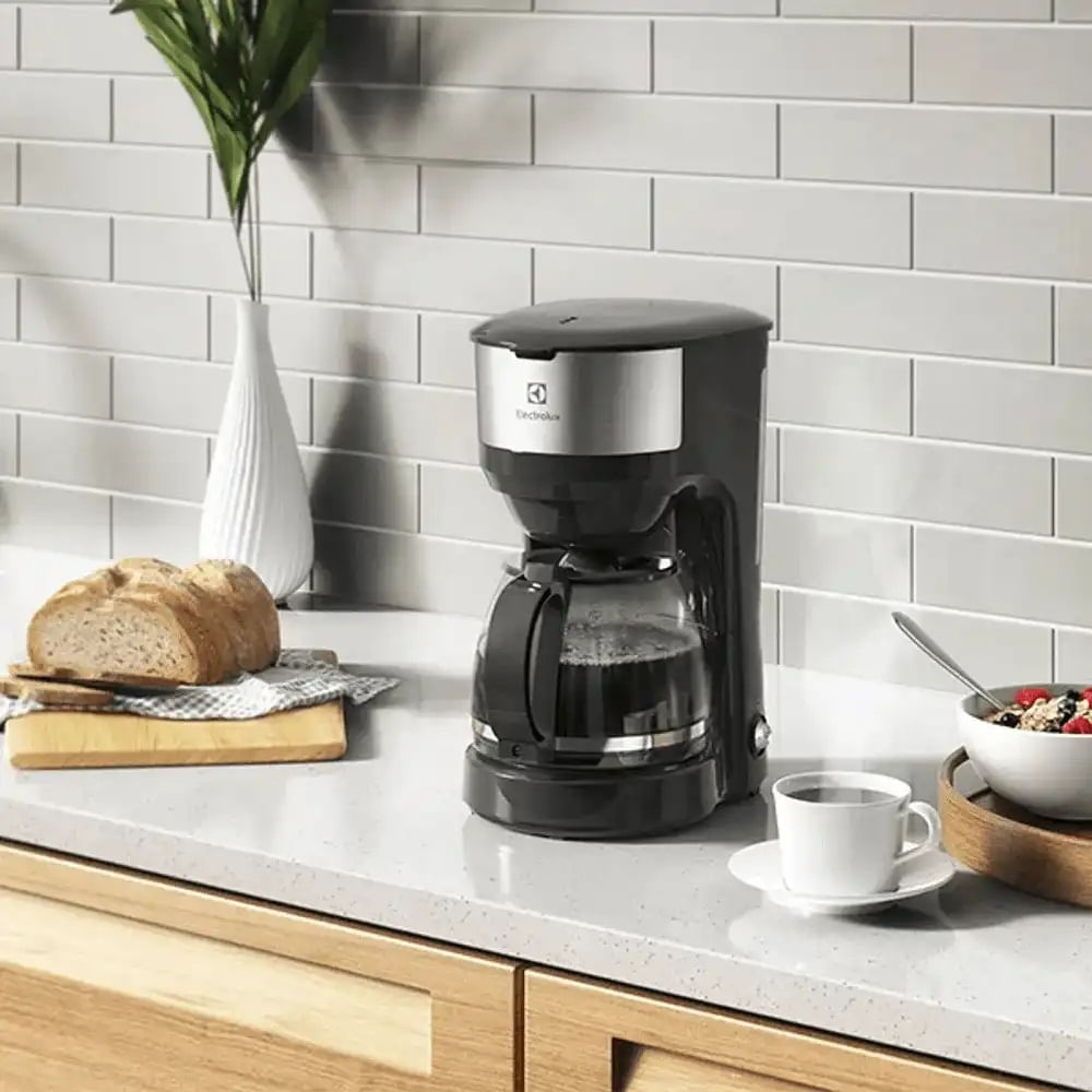 Cafeteira Elétrica Electrolux ECM20 30 Xícaras Inox 127V - Image 5